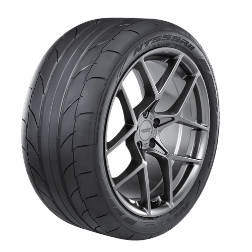 Nitto NT555RII 275/40R20 Summer