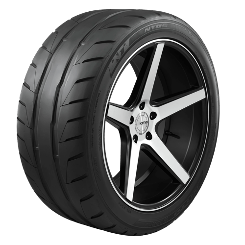 Nitto NT05 245/40ZR19 Summer