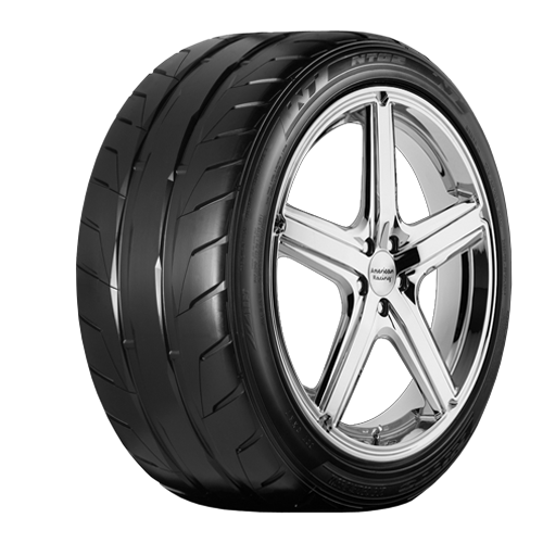 Nitto NT05 225/40-19 Summer