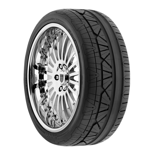 Nitto Motivo 275/45ZR19 All-Season